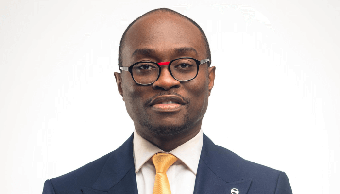 Portrait of Mobolaji Odumosu, Board Chairperson at HEvolve Foundation